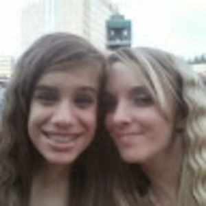 Meet your Posher, Danielle